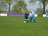 S.K.N.W.K. 3 - FC De Westhoek '20 4 (comp.) seizoen 2021-2022 (84/108)